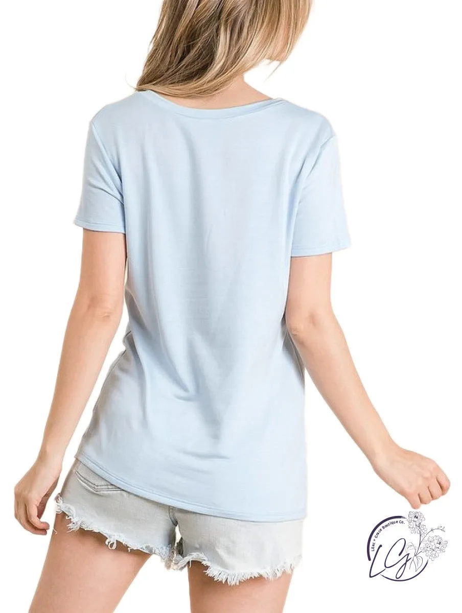 Curvy Basic & Casual V-Neck Tee