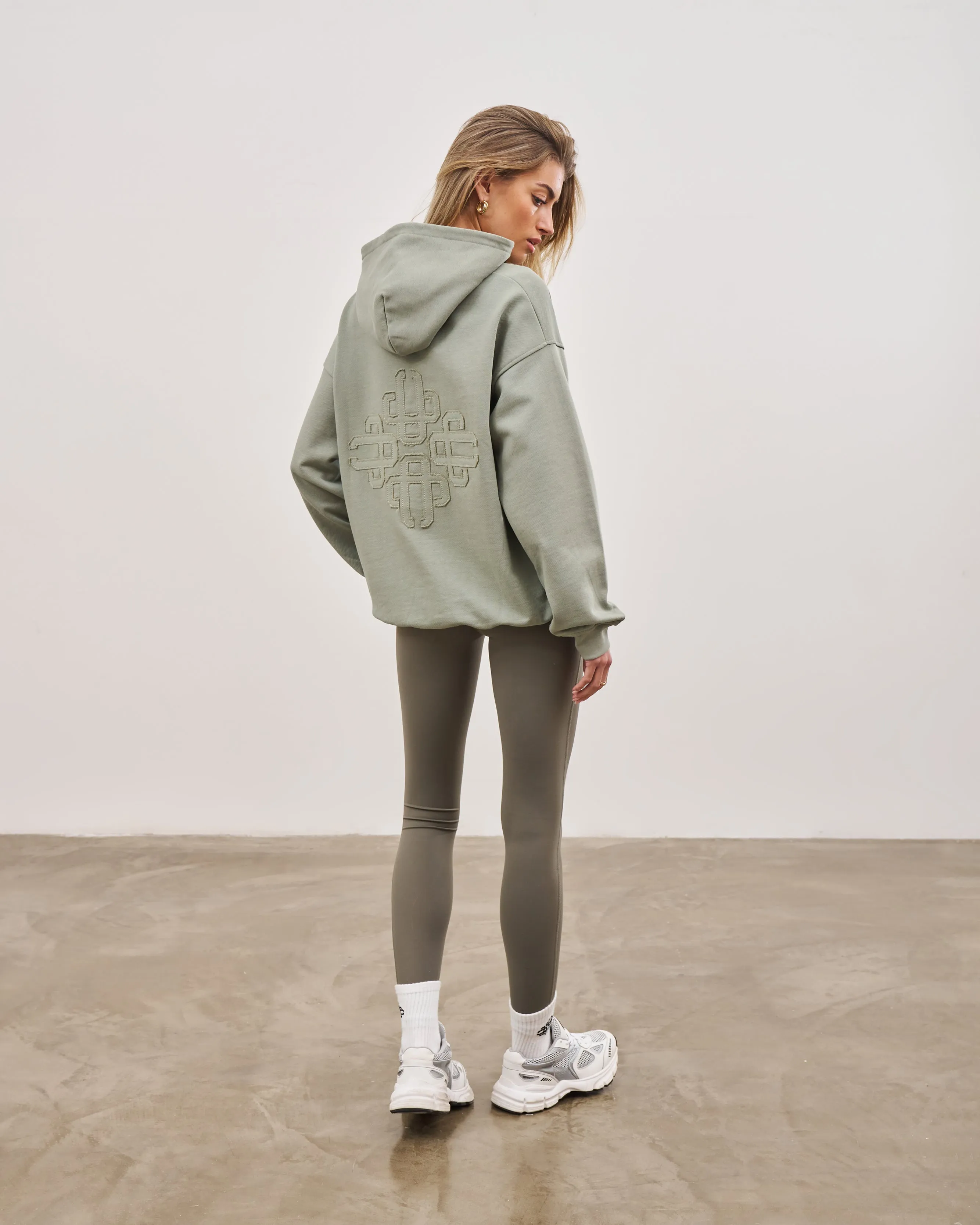 OUTLINE EMBLEM RELAXED HOODIE - SAGE