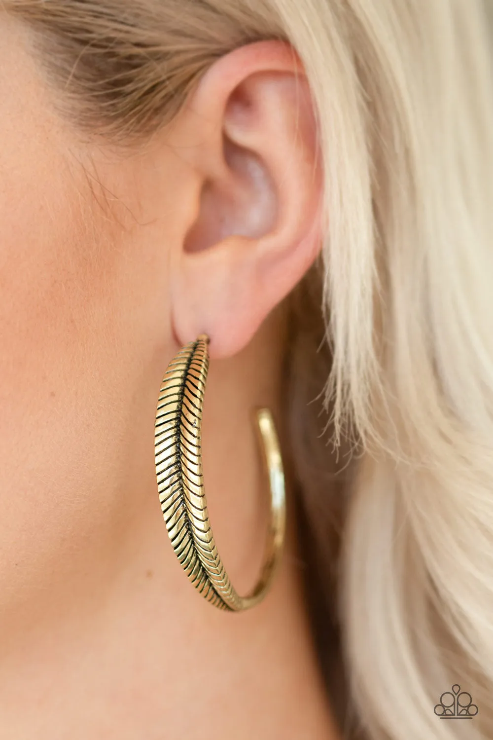 Paparazzi Earring ~ Funky Feathers - Brass