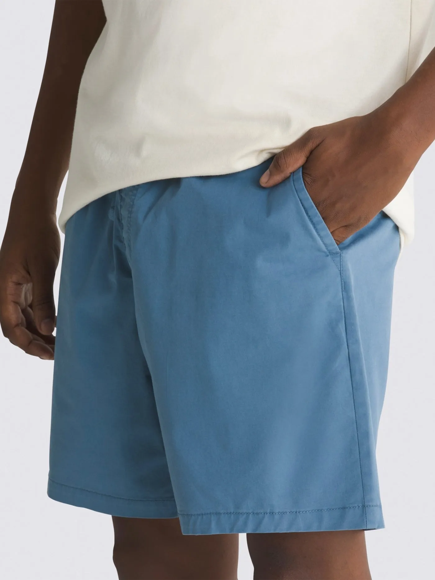 Range Relaxed Elastic Shorts