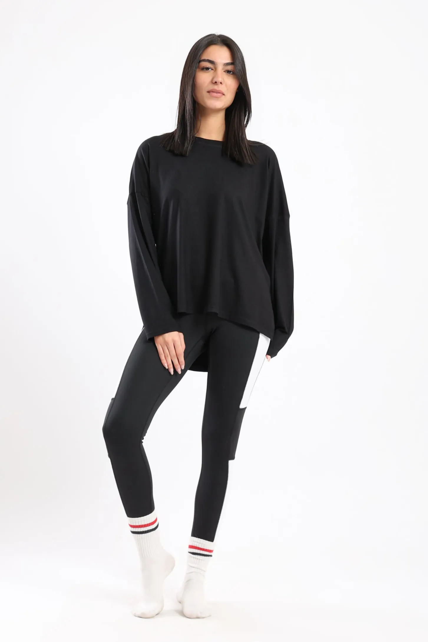 RELAXED FIT SIDE SLIT TOP - BLACK