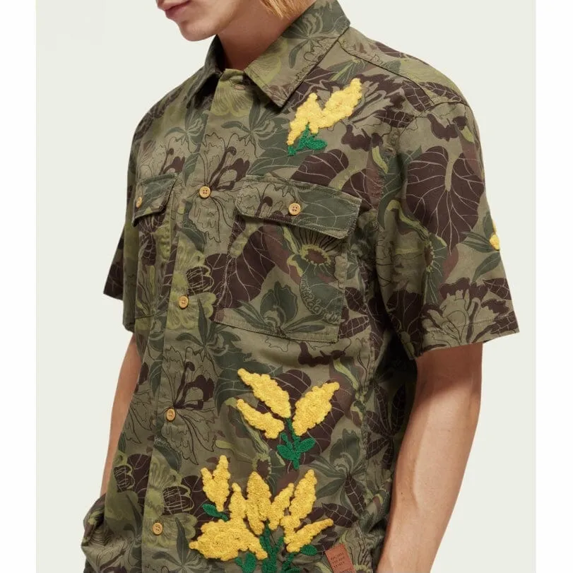 Sure, here is an optimized title for the e-commerce product:

Scotch & Soda Mens Camo Floral Embroidered Twill Shirt (Style 171646)