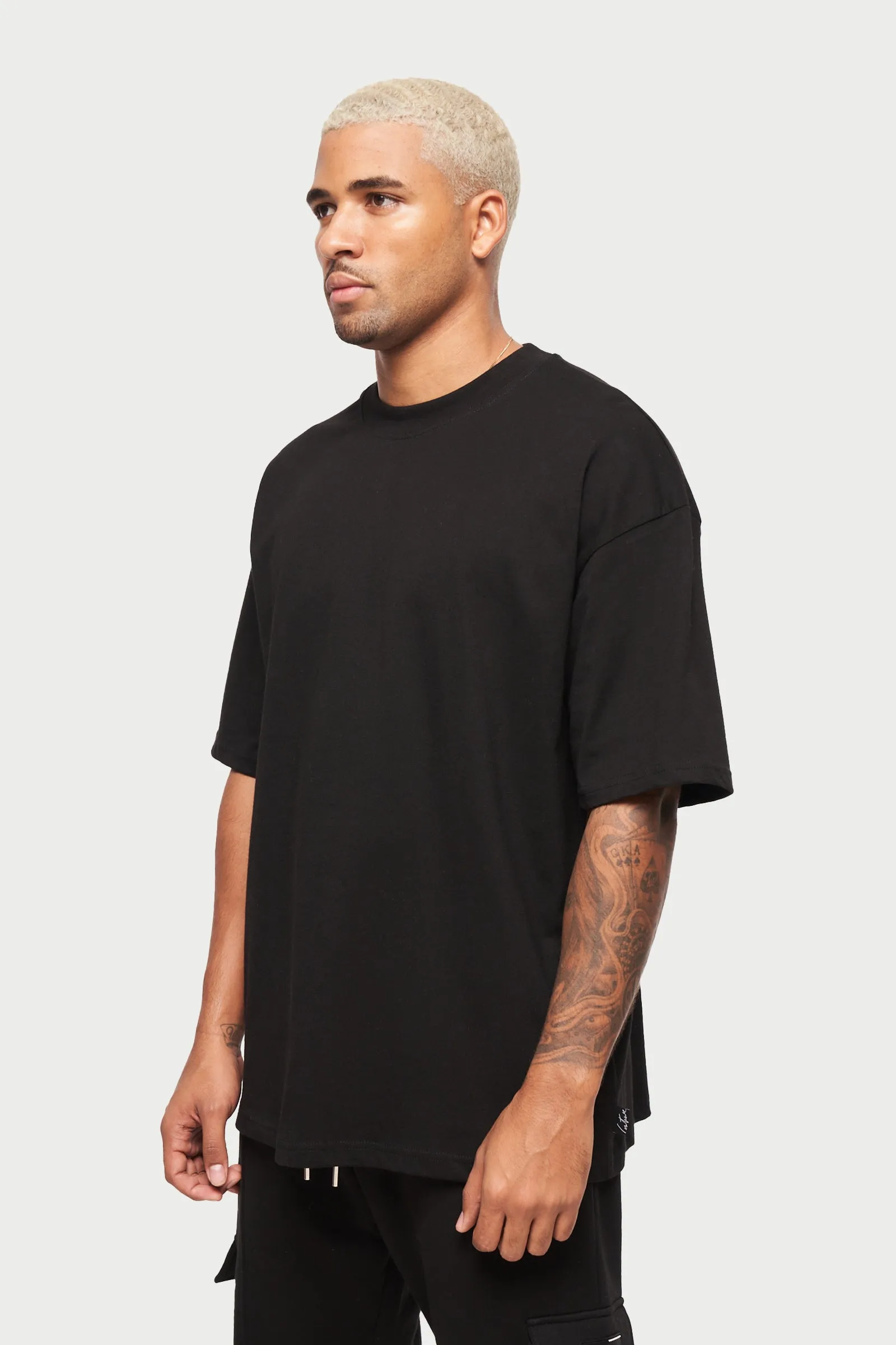 UNBRANDED RELAXED T-SHIRT - BLACK